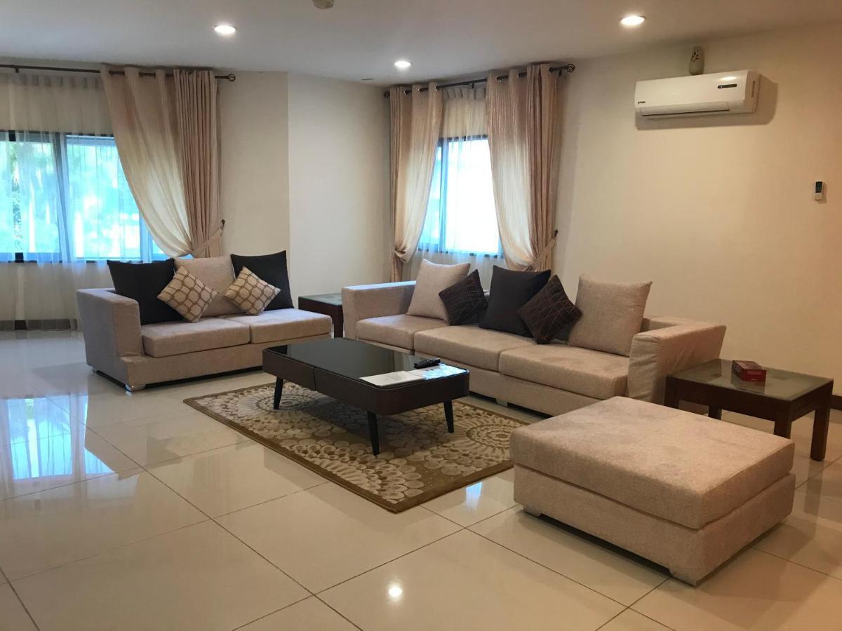 Rimbun Suites & Residences Bandar Seri Begawan Exterior photo